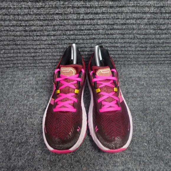 New Balance Shoes Womens 6.5 B Fresh Foam Pink Vibram Hierro Trail Running - Picture 9 of 16